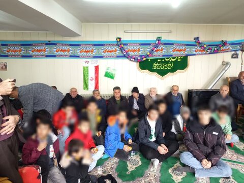 حضور فرزندان خانه ولیعصر عج ساوج در جشن نیمه شعبان