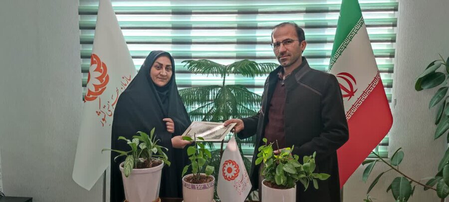 تجلیل از کارشناسان فعال بهزیستی اسکو