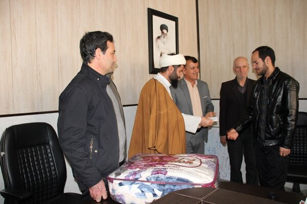 بویین میاندشت| جشن اعیاد شعبانیه و دهه فجر با حضور زوج ناشنوا و کم شنوا