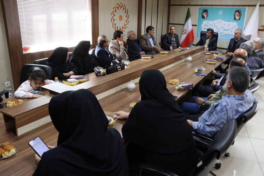 تقدیر از بازنشستگان