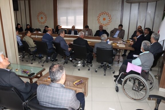 تقدیر از بازنشستگان