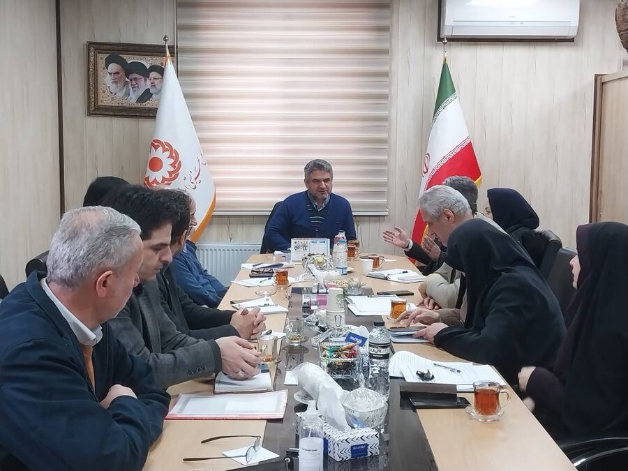 اولین نشست هم اندیشی تجلیل از خیرین برگزار شد اولین نشست هم اندیشی تجلیل از خیرین برگزار شد