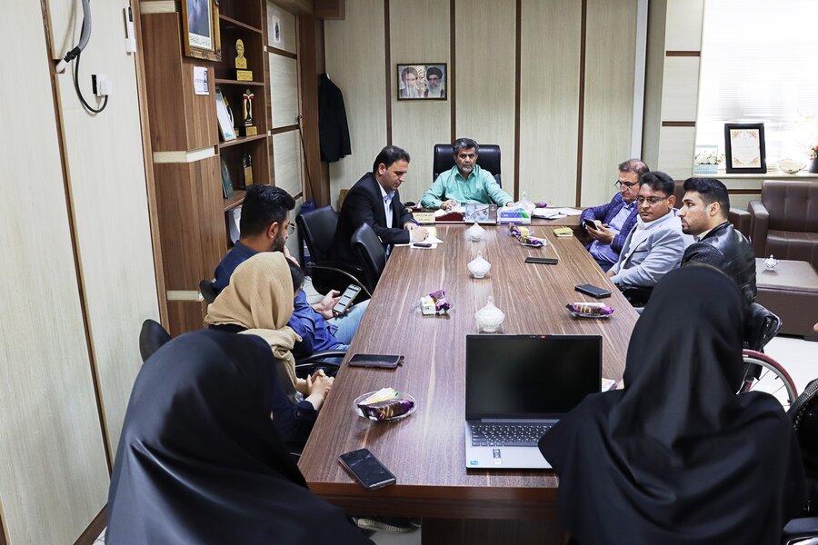 تقدیر از جوانان موفق