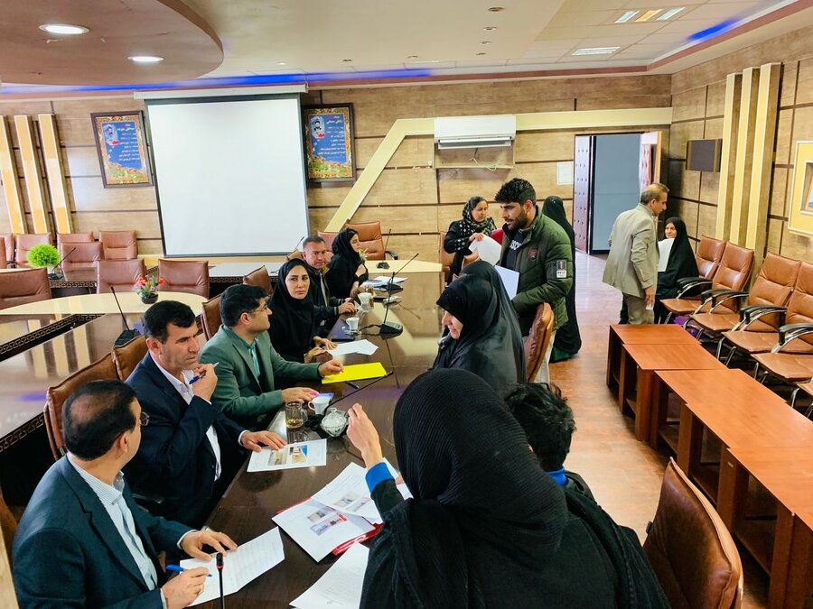 ملاقات مردمی مدیرکل بهزیستی کهگیلویه و بویراحمد با جامعه هدف ملاقات مردمی مدیرکل بهزیستی کهگیلویه و بویراحمد با جامعه هدف