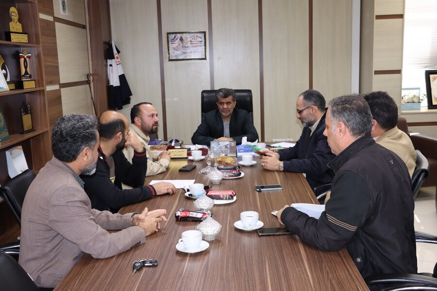 نشست هم افزایی مدیر کل  بهزیستی خوزستان و مسئول بسیج سازندگی سپاه ولیعصر(عج)