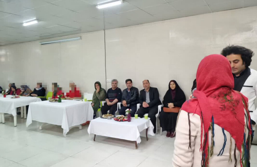 کرج | طرح شاد و با نشاط دوشنبه های سالمندی ،مرکز سالمندان زرمان برگزار شد