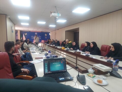 دوره آموزشی مدیریت بحران در خانواده های دارای فرد معتاد برگزار  شد