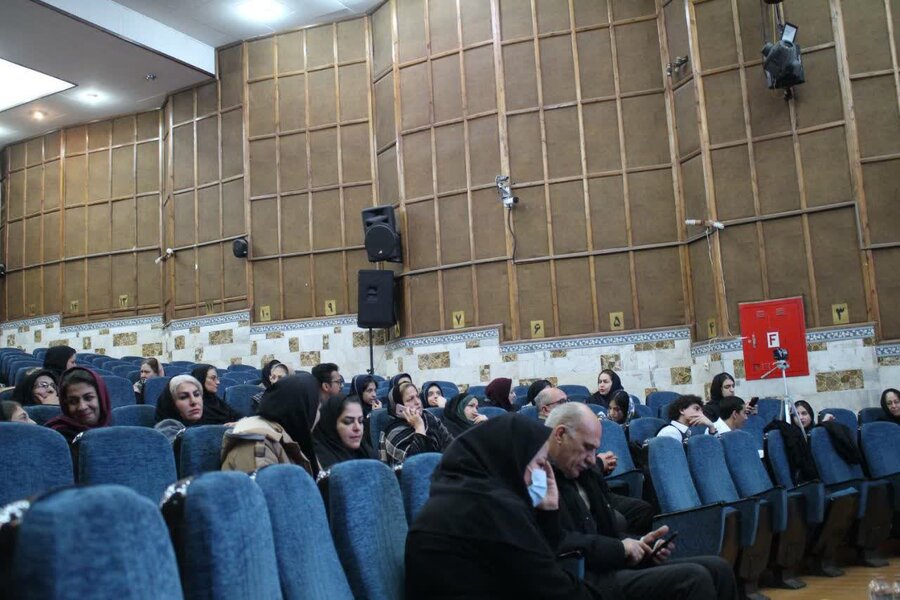 برگزاری اختتامیه رویداد استانی طرح خودمراقبتی و آگاهسازی با تأکید بر تاب آوری و مهارت‌ورزی خاتم