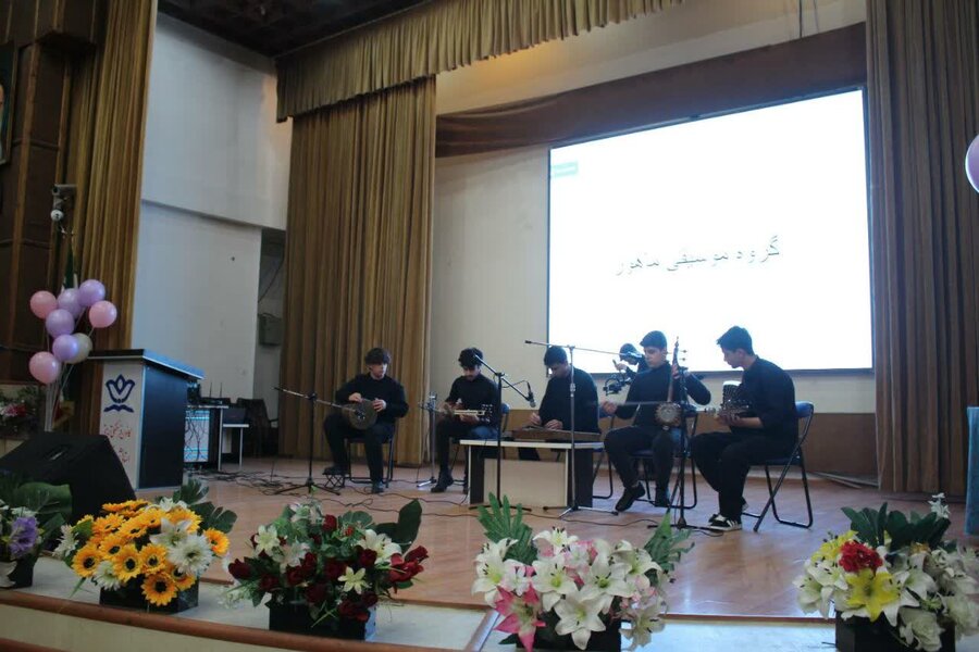 برگزاری اختتامیه رویداد استانی طرح خودمراقبتی و آگاهسازی با تأکید بر تاب آوری و مهارت‌ورزی خاتم