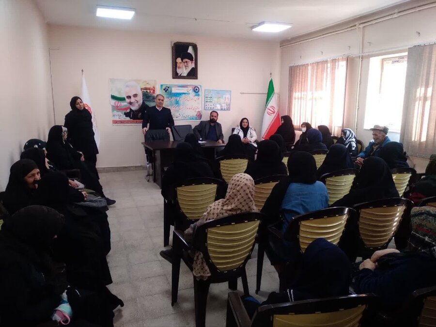 اشتهارد | دوره آموزشی پیشگیری از معلولیت‌های دوران سالمندی برگزار شد