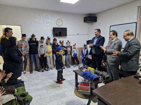 مسئولین میهمان سفره افطار فرزندان بهزیستی شهرستان کرج شدند
