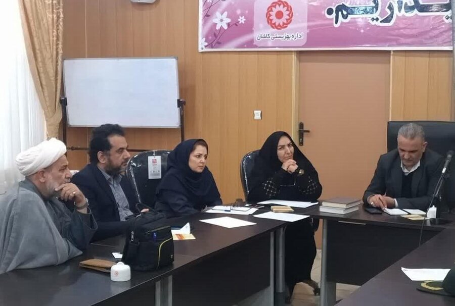 کاشان| ارائه خدمات مشاورهای به زوجین برای پیشگیری از طلاق