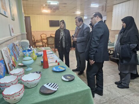ضیافت افطاری در مرکز نگهداری سالمندان زرمان