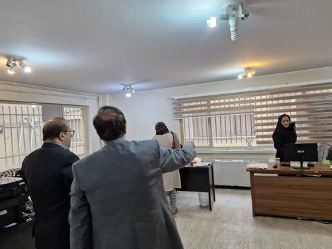 بازدید سرزده رئیس اداره سیاسی امنیتی اجتماعی فرمانداری کرج از حوزه توانبخشی و واحد پذیرش بهزیستی شهرستان کرج