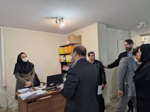 بازدید سرزده رئیس اداره سیاسی امنیتی اجتماعی فرمانداری کرج از حوزه توانبخشی و واحد پذیرش بهزیستی شهرستان کرج