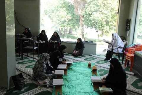 در هشتمین روز از ماه مبارک رمضان  در بهزیستی فارس برگزار شد:محفل انس با قرآن