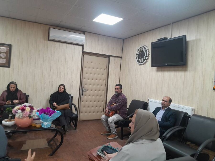 برگزاری نشست اعضای هیئت مدیره کانون مراکز مثبت زندگی گیلان با سرپرست بهزیستی استان