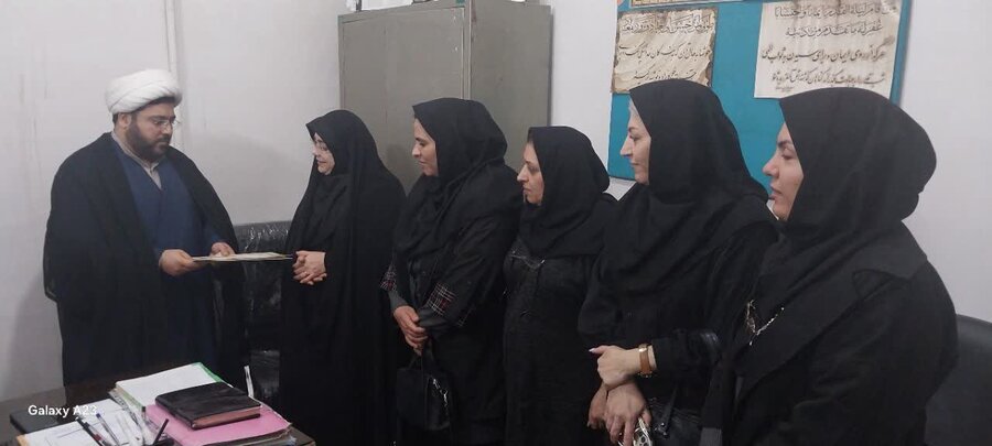 نشست رئیس بهزیستی و دبیر امور مساجد شهرستان ساوجبلاغ