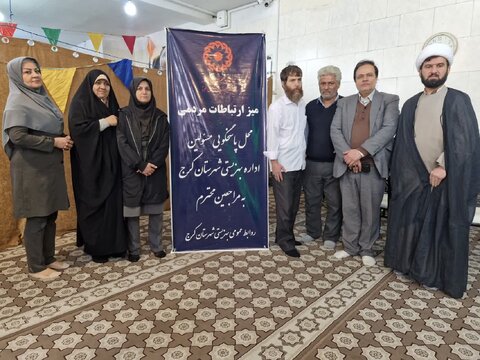برپایی میز خدمت به مناسبت گرامیداشت ماه بهار قرآن