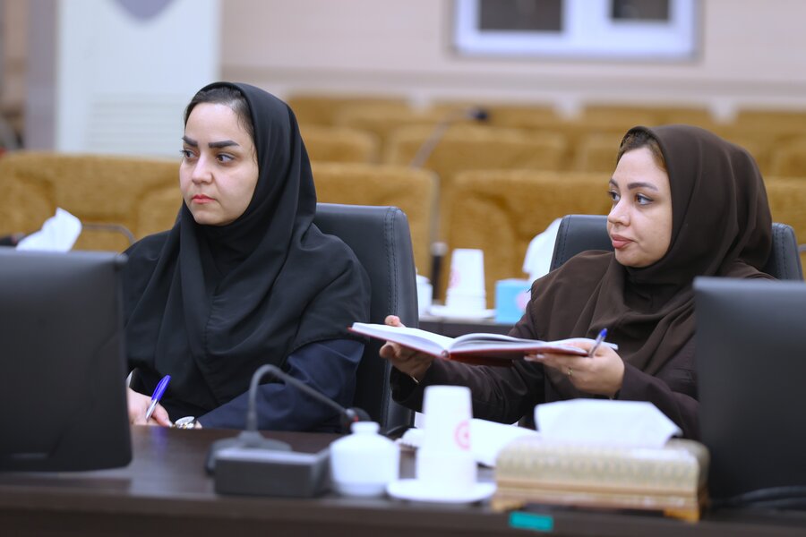 نشست تخصصی دفتر امور خانواده و بانوان