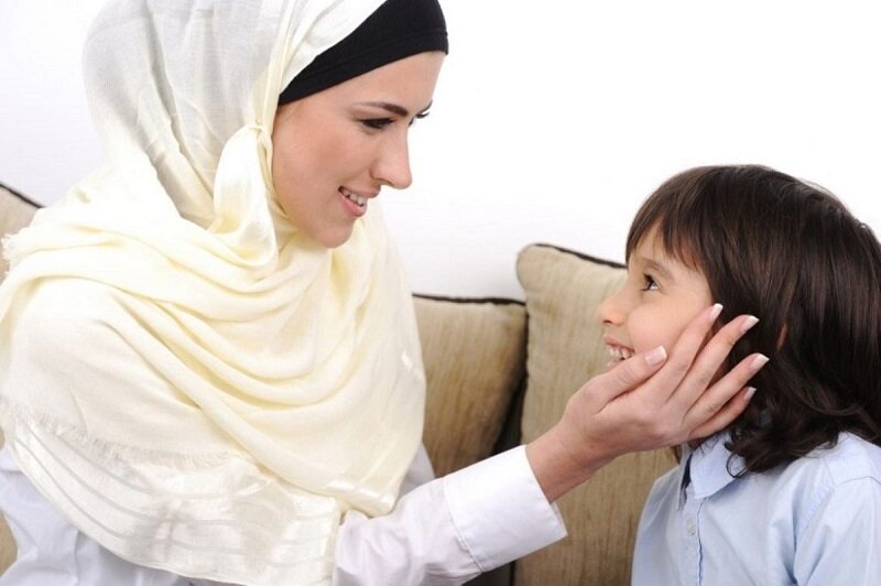 آیا به صحبتهای فرزندت با تمام وجود گوش میدهی؟
