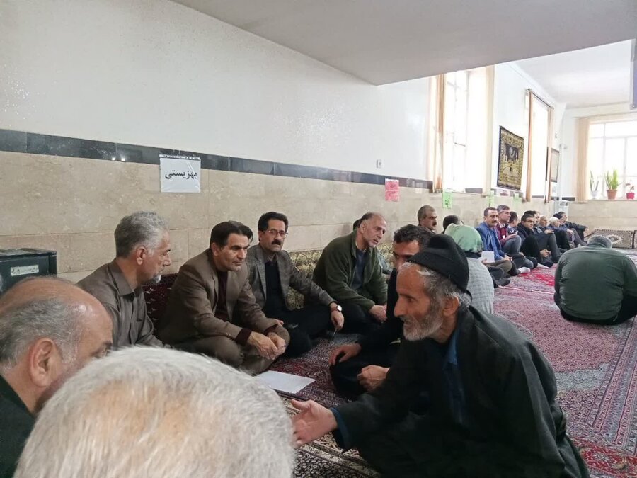 سنندج | برپایی میز خدمت در محله عباس آباد 