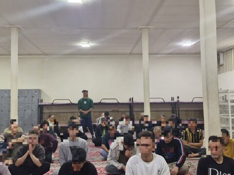 مراسم ضیافت افطاری در مرکز اقامتی میان مدت پیشگامان نگرش رهایی برگزار شد