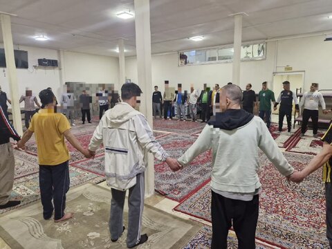 مراسم ضیافت افطاری در مرکز اقامتی میان مدت پیشگامان نگرش رهایی برگزار شد