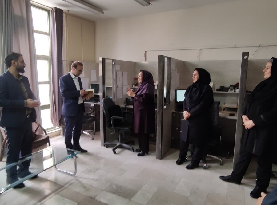 حضور کارشناسان دفتر بازرسی ، ارزیابی عملکرد و پاسخگویی به شکایات سازمان بهزیستی کشور در استان کرمان