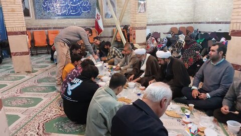 ضیافت افطاری مددجویان محترم طالقانی برپا شد