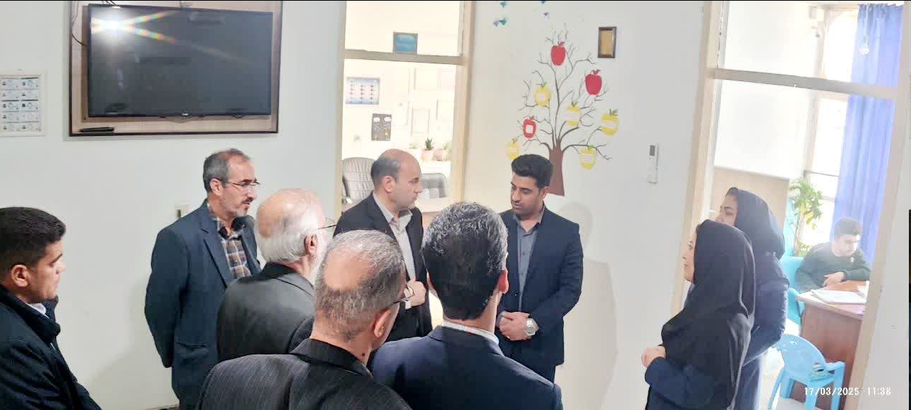 بازدید نماینده نهاوند از مرکز اتیسم تحت نظارت بهزیستی شهرستان نهاوند