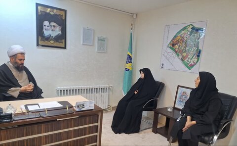 ساوجبلاغ |جلسه هماهنگی و جمع آوری زکات فطریه با حضور رئیس بهزیستی شهرستان ساوجبلاغ و امام جمعه شهر مهستان