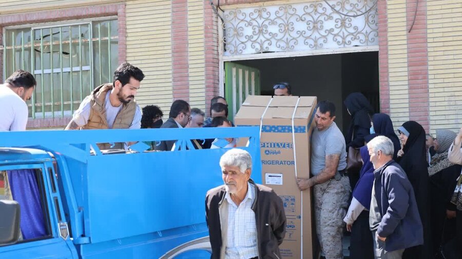 اهدای ۶۳ سری جهیزیه به نو عروسان تحت پوشش بهزیستی استان گلستان