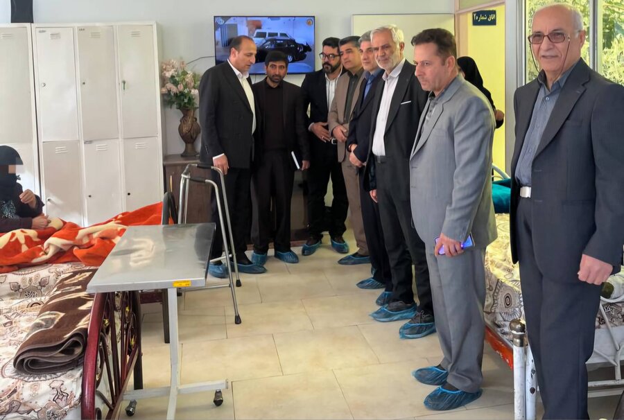 بازدید مدیرکل بهزیستی استان از مراکز نگهداری سالمندان و معلولین ذهنی در آغاز سال نو