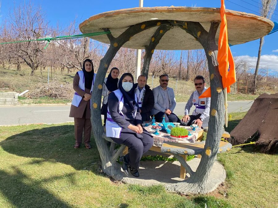 خدمت رسانی اورژانس اجتماعی بهزیستی اشنویه به مسافران نوروزی