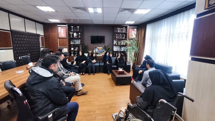 دیدار عیدانه سرپرست بهزیستی استان گلستان با پرسنل در اولین روز کاری سال ۱۴۰۴