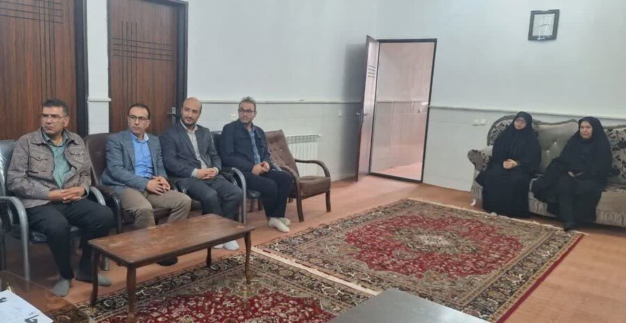دیدار نوروزی رئیس اداره بهزیستی شوط با امام جمعه شهرستان