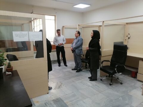 بازدید عیدانه مدیر بهزیستی شهرستان کرج از اورژانس اجتماعی