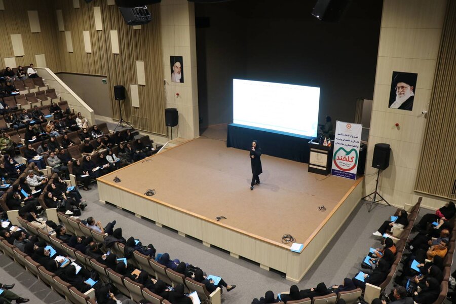 کارگاه ارتقای سلامت دهان و دندان «طرح گلخند» در بهزیستی آذربایجان غربی برگزار شد