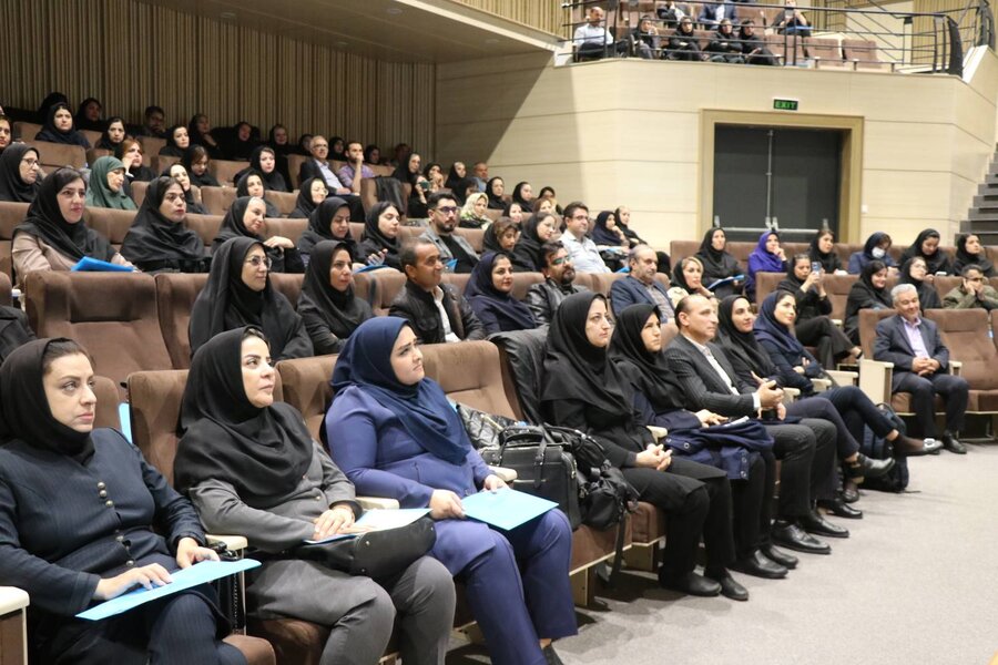 کارگاه ارتقای سلامت دهان و دندان «طرح گلخند» در بهزیستی آذربایجان غربی برگزار شد