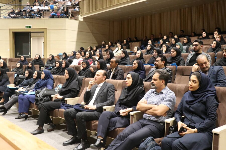 کارگاه ارتقای سلامت دهان و دندان «طرح گلخند» در بهزیستی آذربایجان غربی برگزار شد