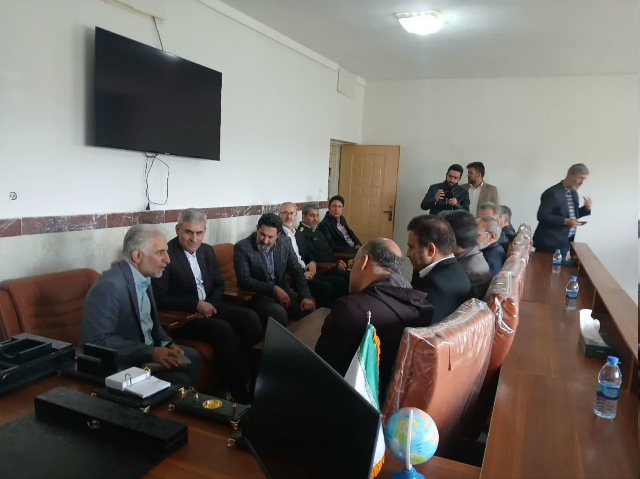 بازدید رئیس سازمان زندانهای کشور، نماینده قوه قضاییه و مدیرکل بهزیستی استان از مرکز ماده ۱۶