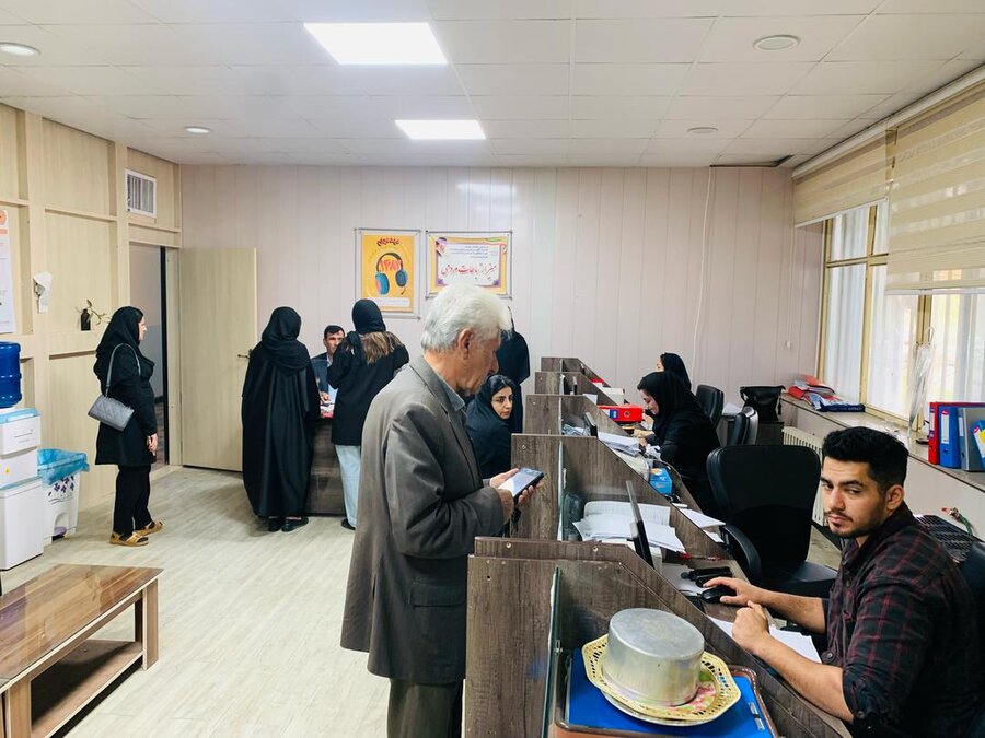 ملاقات مردمی