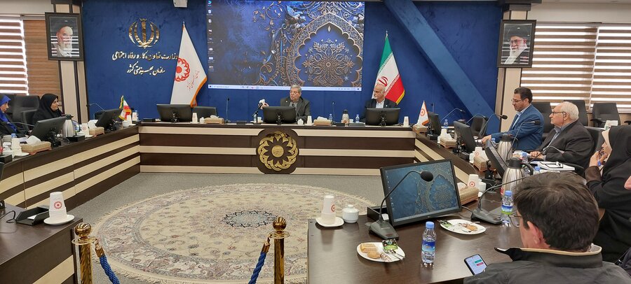 نشست رئیس سازمان بهزیستی با دبیرخانه ها