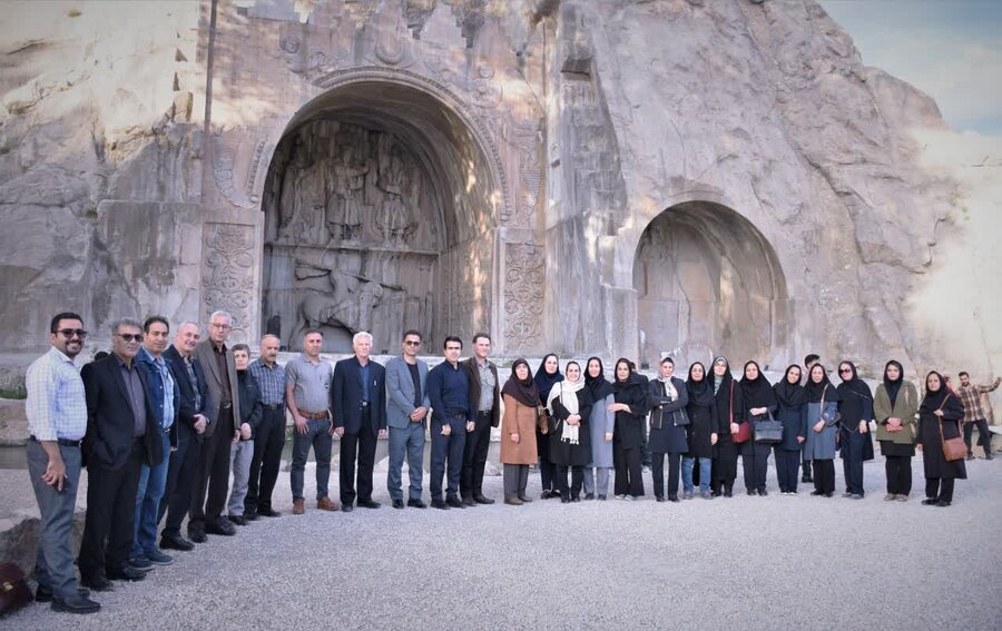 بررسی دستورالعمل های نوین توانبخشی در نشست منطقه ای ۵ استانِ غربی