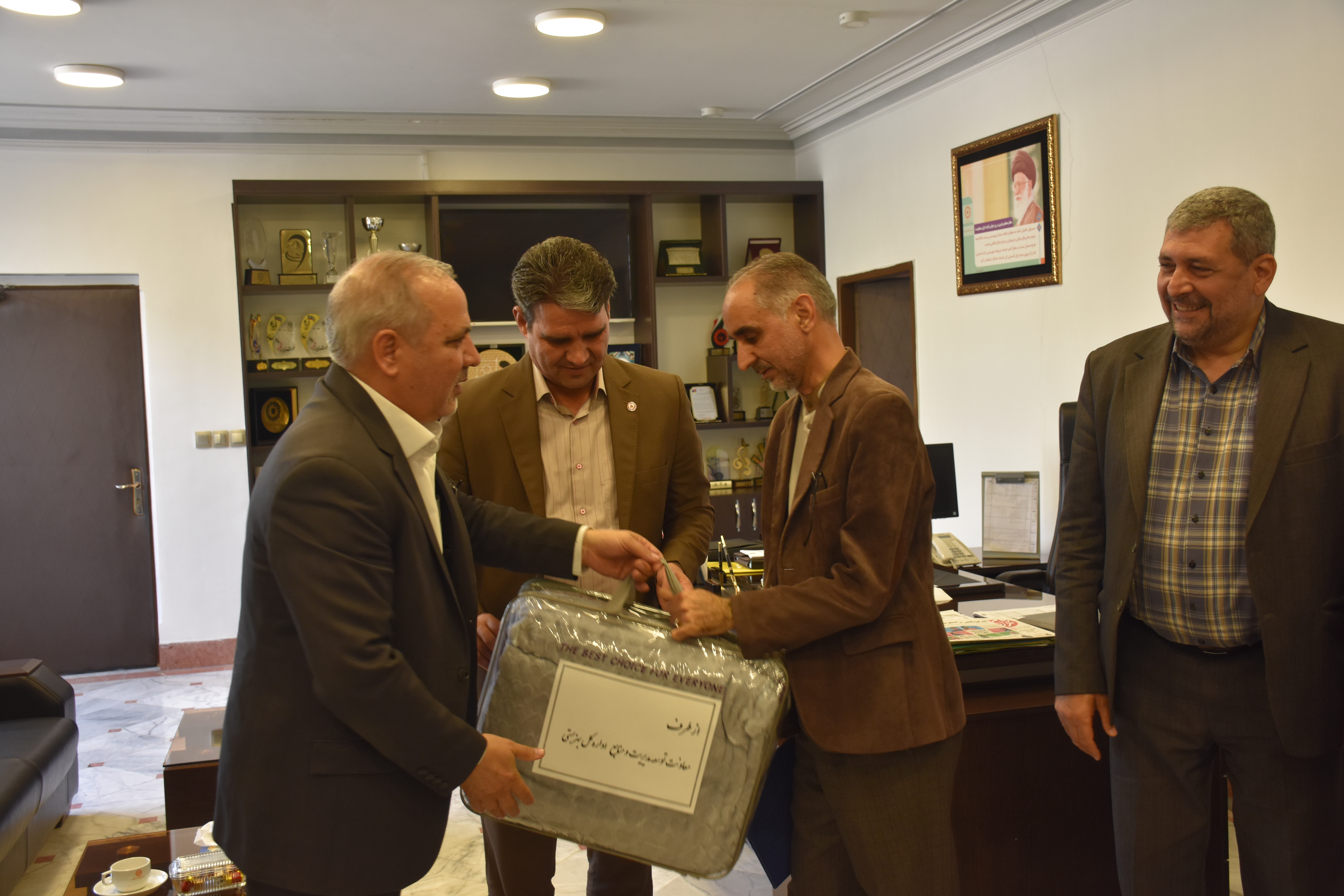 تکریم و معارفه دو مدیر در بهزیستی خراسان رضوی