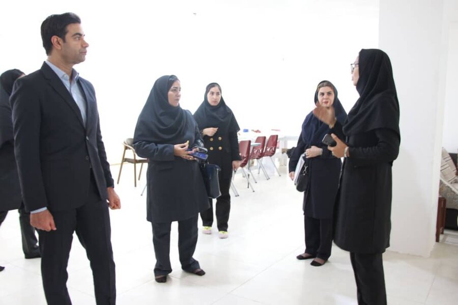 بندرعباس| بازدید سرپرست بهزیستی بندرعباس از مراکز بهزیستی