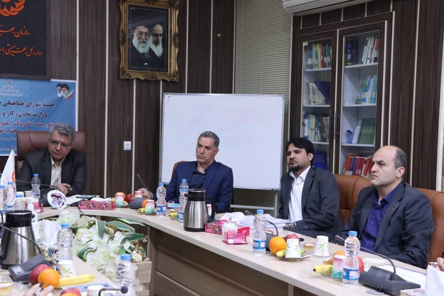  با حضور معاون وزیر ،نشست شورای هماهنگی مدیران دستگاه های تابعه وزارت تعاون،کار و رفاه اجتماعی استان گیلان برگزار شد                                