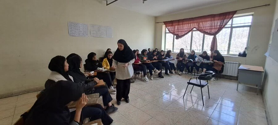 برگزاری سلسله کارگاههای طرح خودمراقبتی در شهرستان بیجار