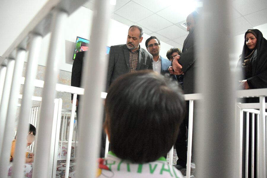 بازدید مسئولان از شیرخوارگاه معتضدی